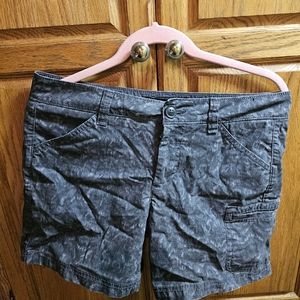 Eddie Bauer Short Women Size 6